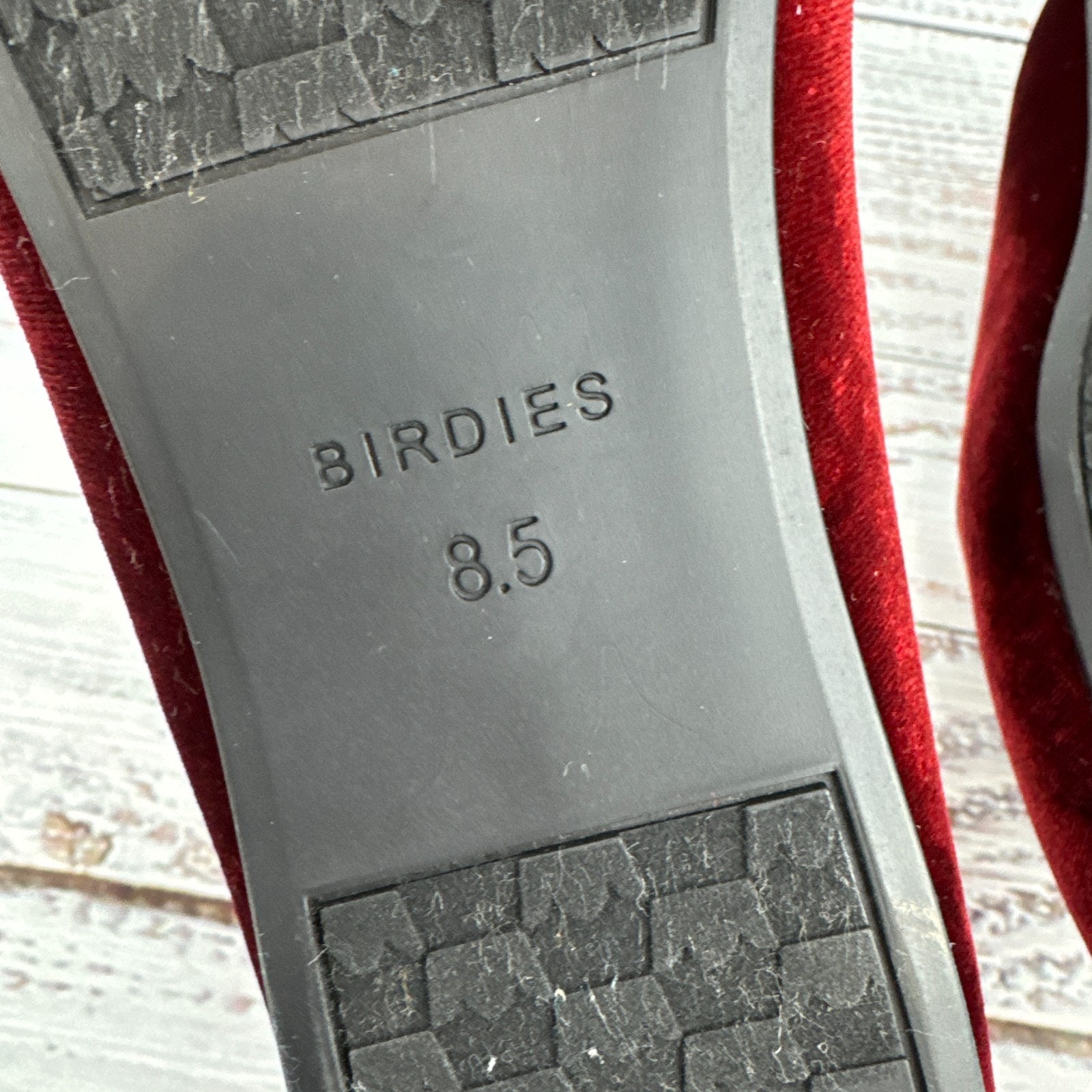 Birdies The Heron Womens 8.5 Slip On Flats Garnet Red Velvet — image 8 of 8